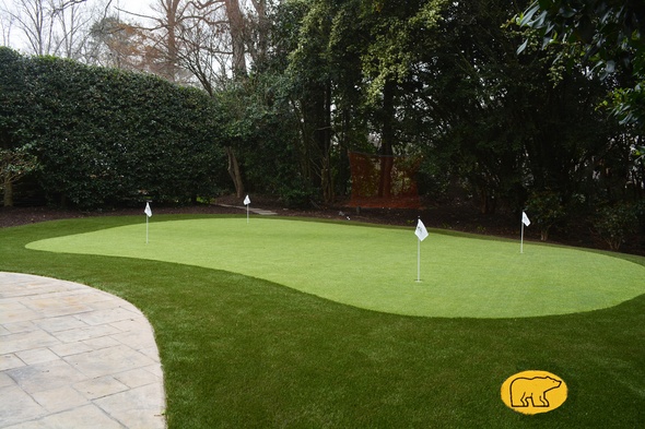 San Francisco Backyard Putting Green