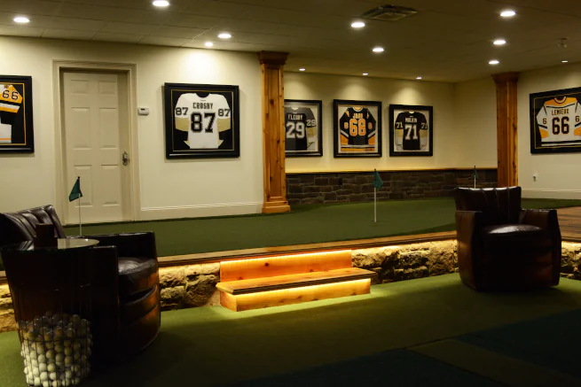 San Francisco Indoor Putting Green