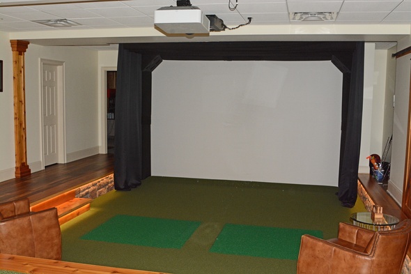 San Francisco Indoor Putting Green Simulator